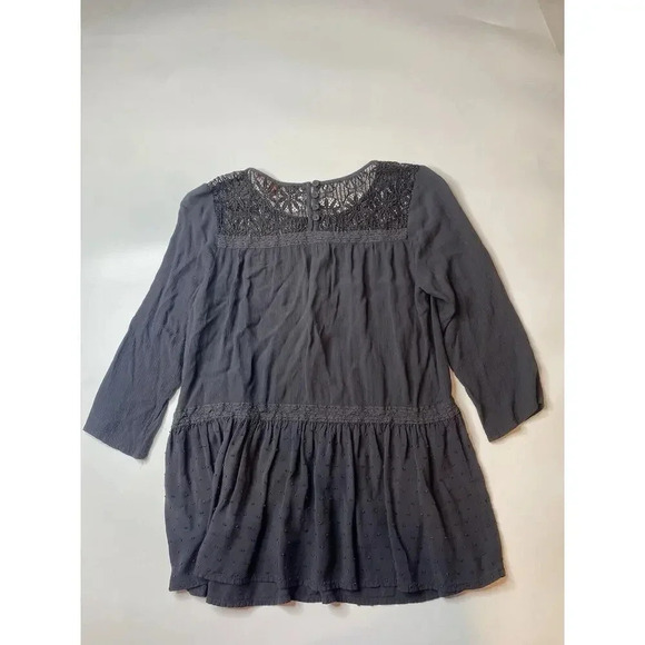 ModCloth Women’s Size XS 3/4 Sleeve Gray Lace Trim Blouse Lightweight Top - Picture 6 of 6